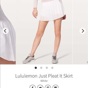 Lululemon Just Pleat It skirt